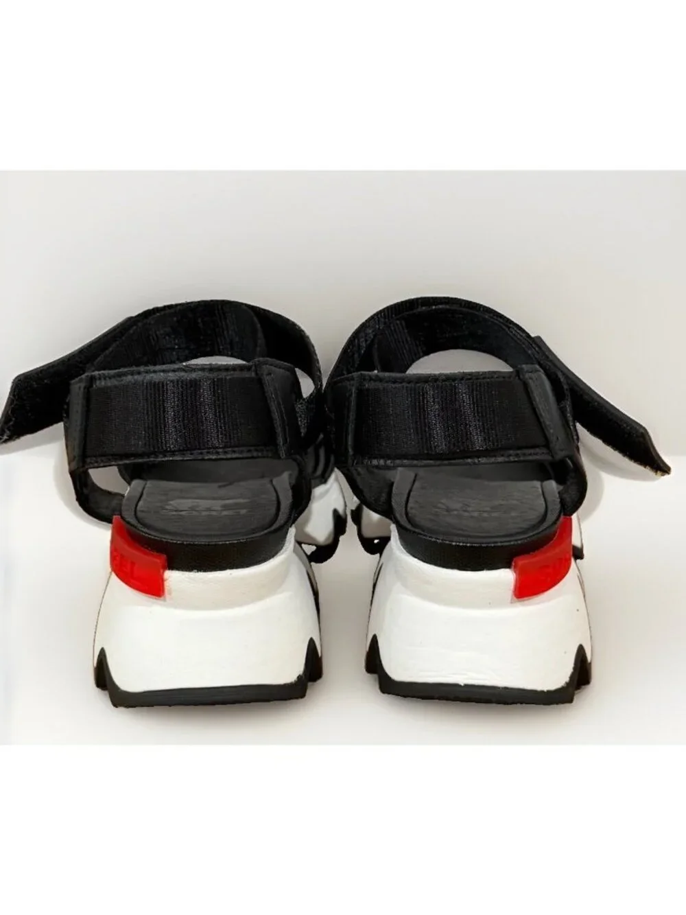 Sorel Kinetic Impact Y-Strap Wedge Sandal 37 Women's 6 Black Leather NL3567-010